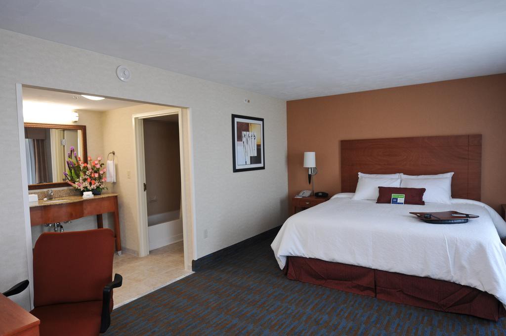 hampton inn by hilton queretaro tecnologico