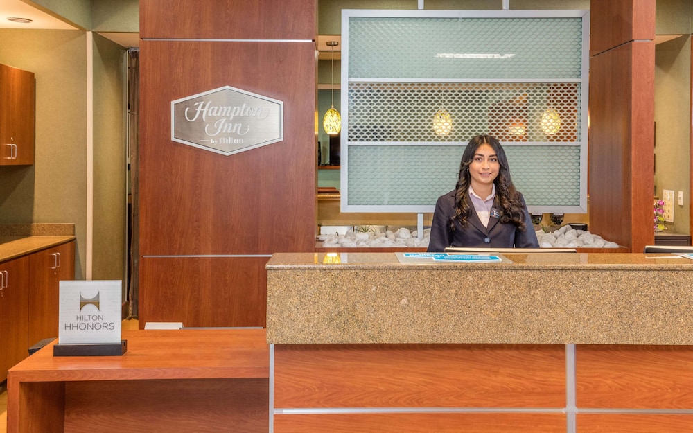 hampton inn by hilton queretaro tecnologico