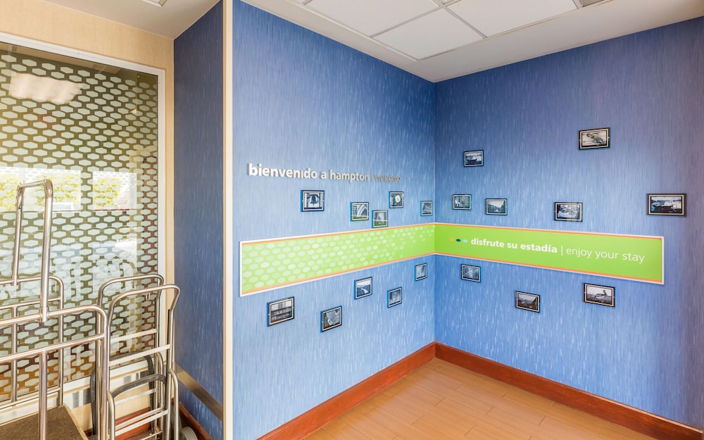 hampton inn by hilton queretaro tecnologico