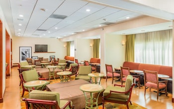hampton inn by hilton queretaro tecnologico