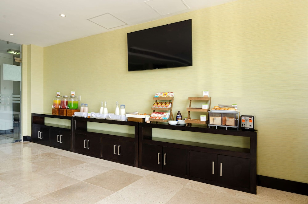 doubletree by hilton hotel queretaro