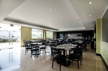doubletree by hilton hotel queretaro