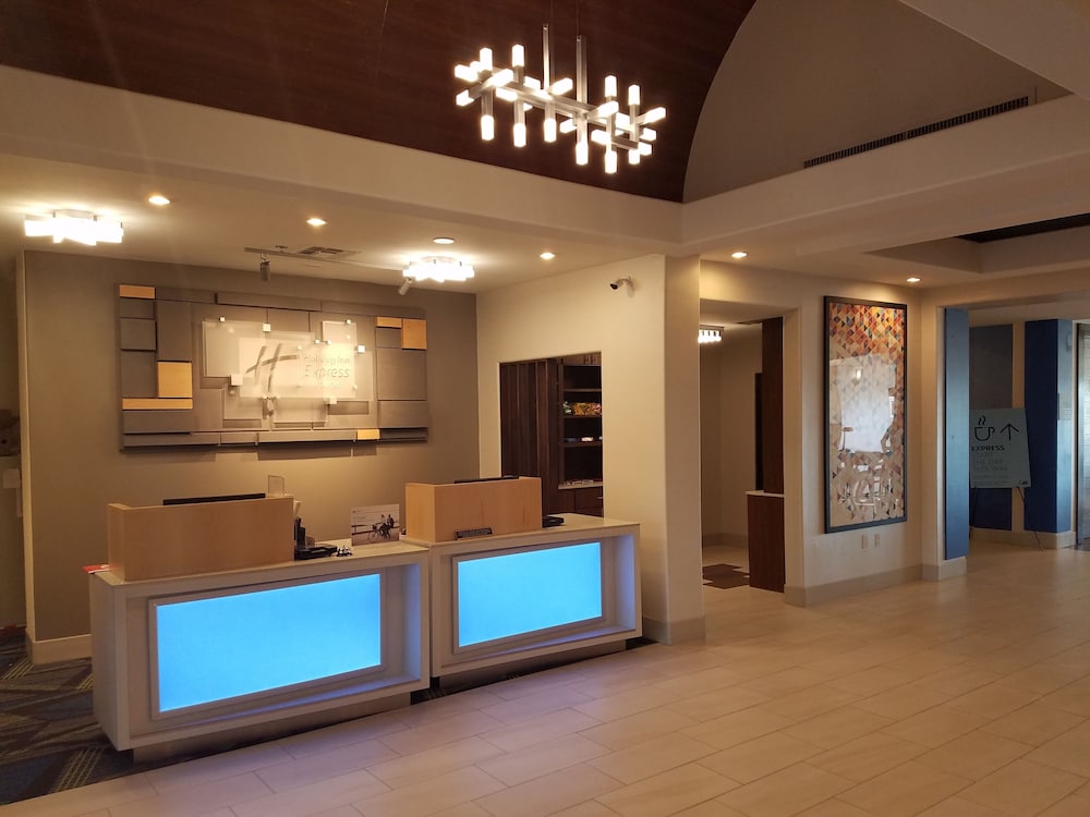 holiday inn express and suites rio grand by ihg