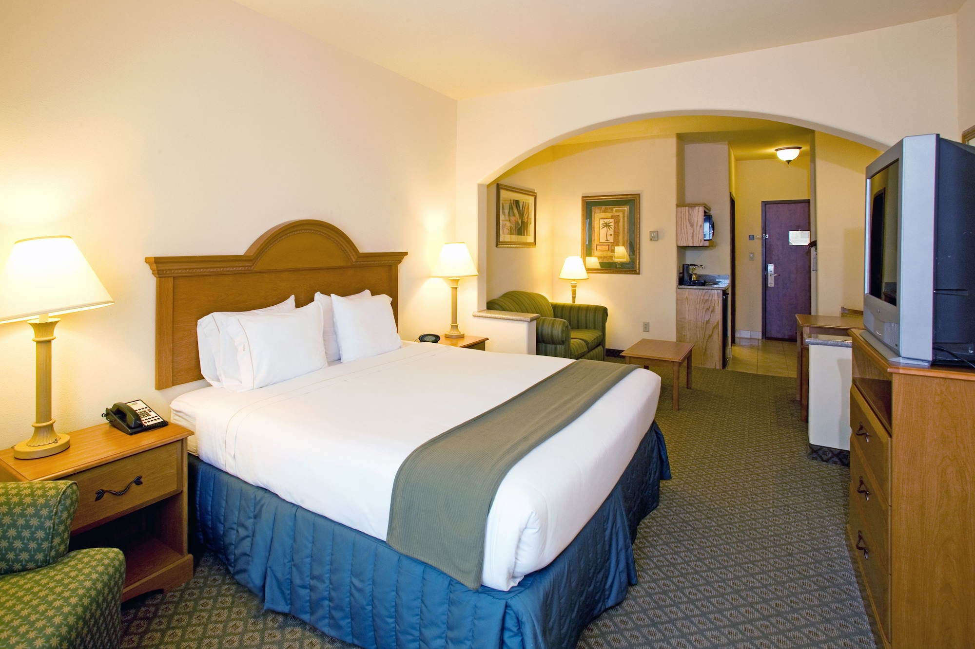 holiday inn express and suites rio grand by ihg