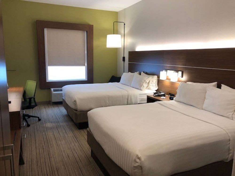 holiday inn express and suites rio grand by ihg