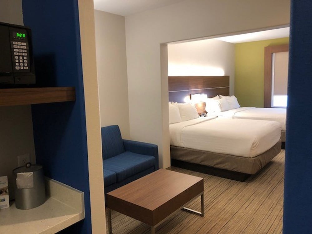 holiday inn express and suites rio grand by ihg