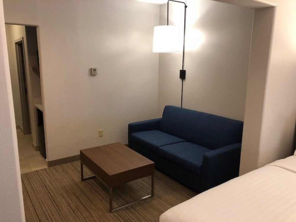 holiday inn express and suites rio grand by ihg