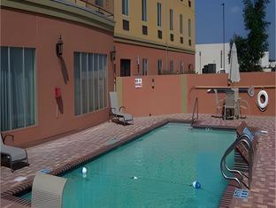 holiday inn express and suites rio grand by ihg