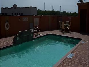 holiday inn express and suites rio grand by ihg