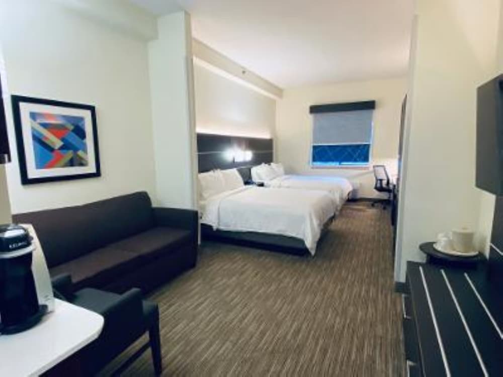 holiday inn express and suites gadsden w near attalla