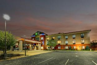 holiday inn express and suites gadsden w near attalla