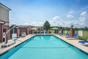 Holiday Inn Express & Suites Gadsden W-Near Attalla,Gadsden>>Attalla,3 star