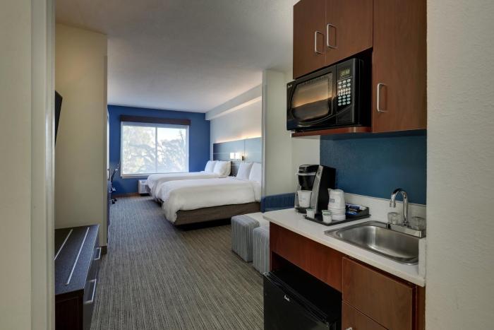 holiday inn express and suites gadsden w near attalla