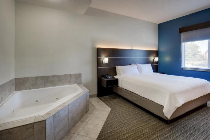holiday inn express and suites gadsden w near attalla