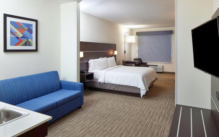 holiday inn express and suites gadsden w near attalla