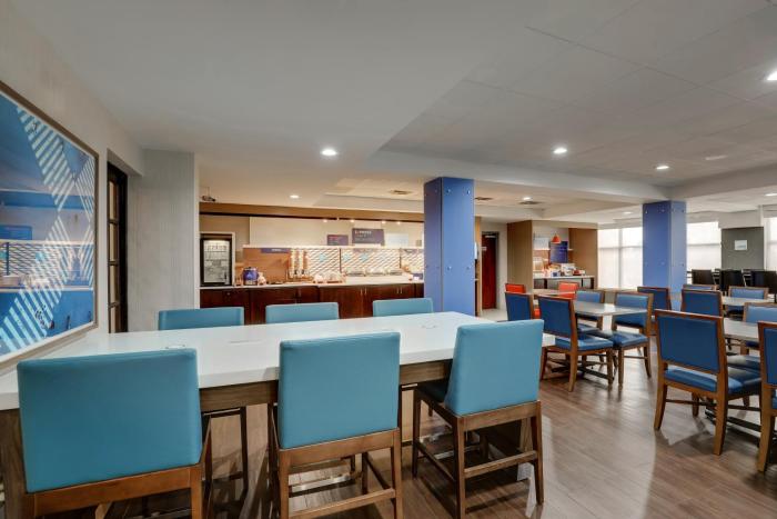 holiday inn express and suites gadsden w near attalla