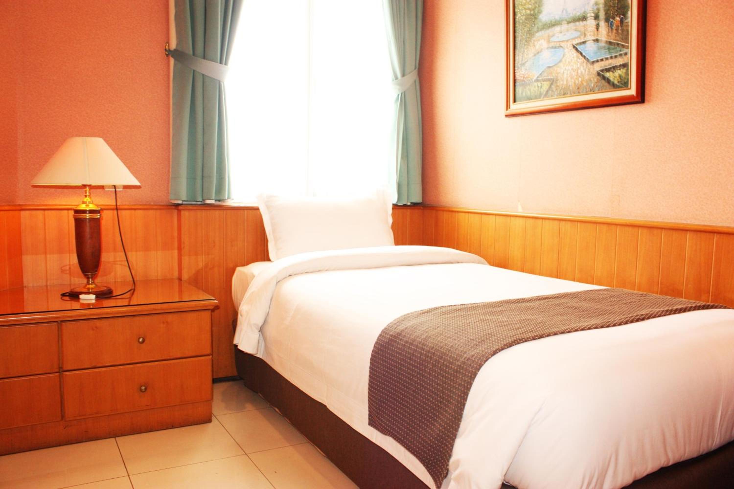 travellers suites serviced apartments