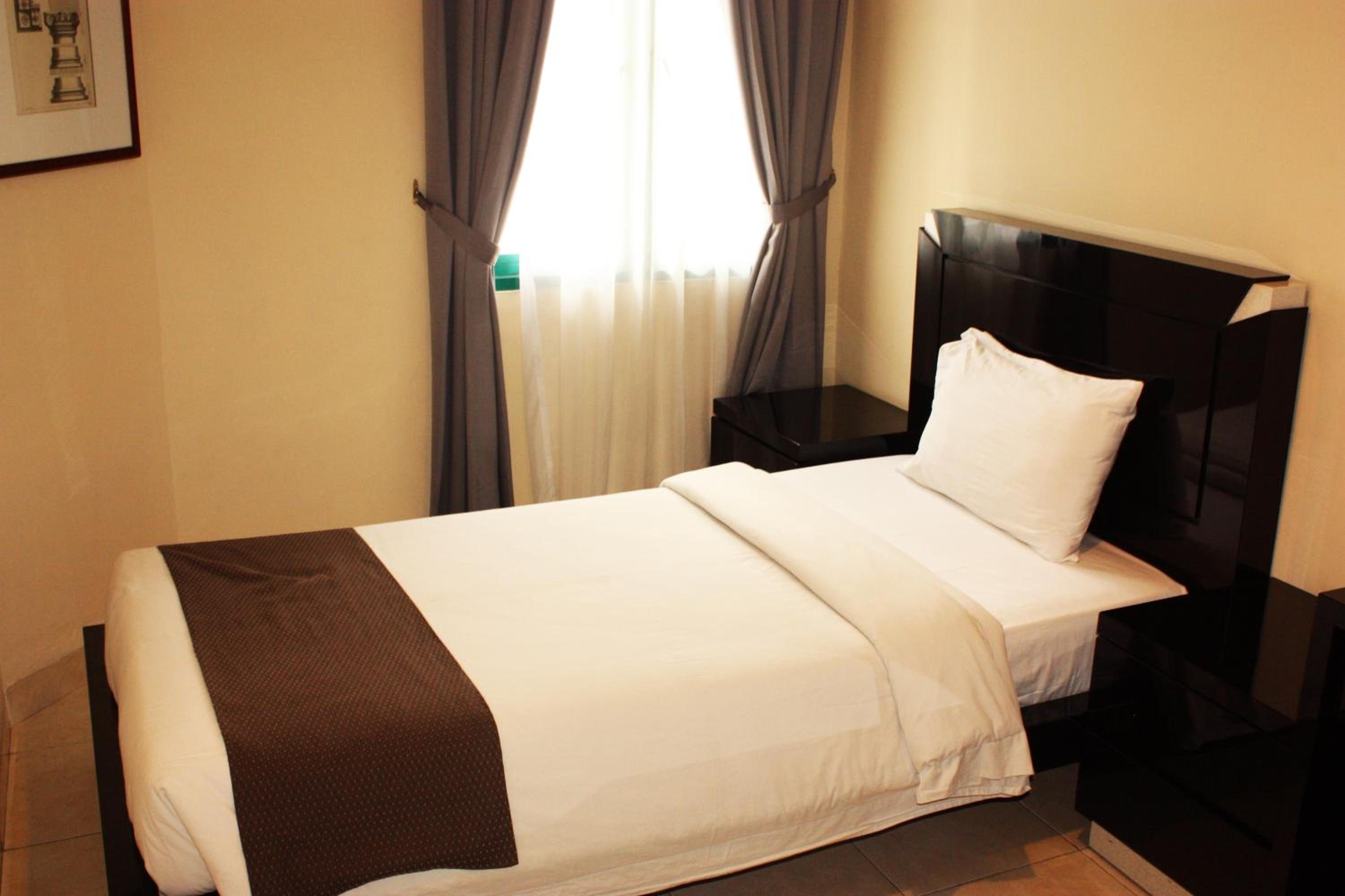 travellers suites serviced apartments