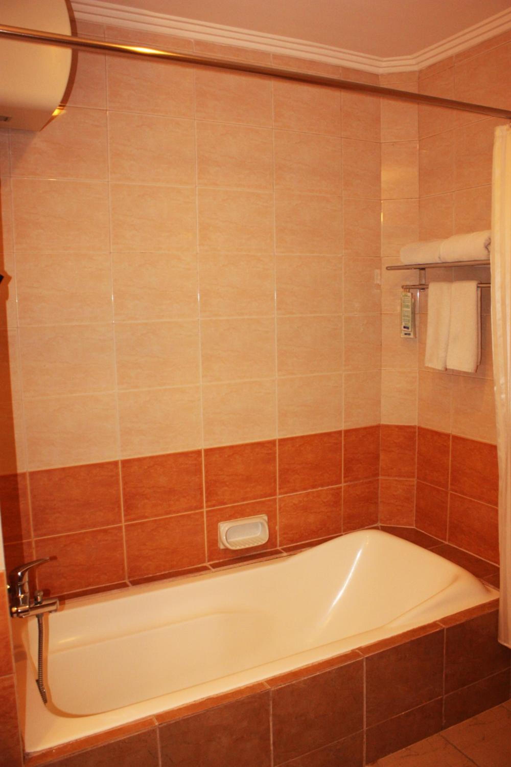 travellers suites serviced apartments