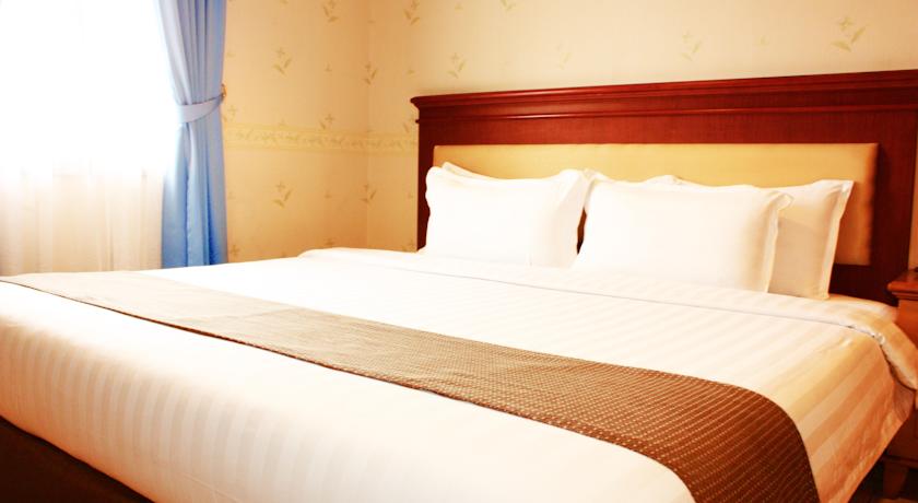 travellers suites serviced apartments