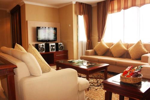 travellers suites serviced apartments