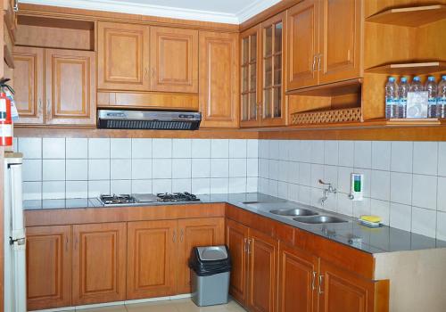 travellers suites serviced apartments