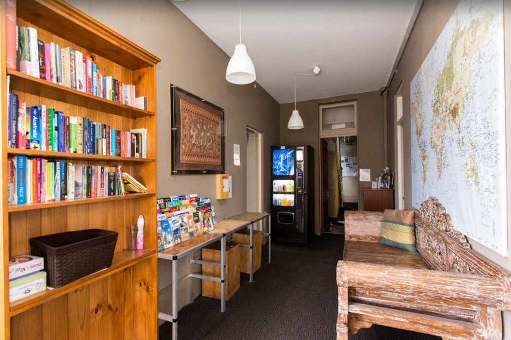 Cambridge Lodge - Hostel,Blaxcell>>Annandale,2 star