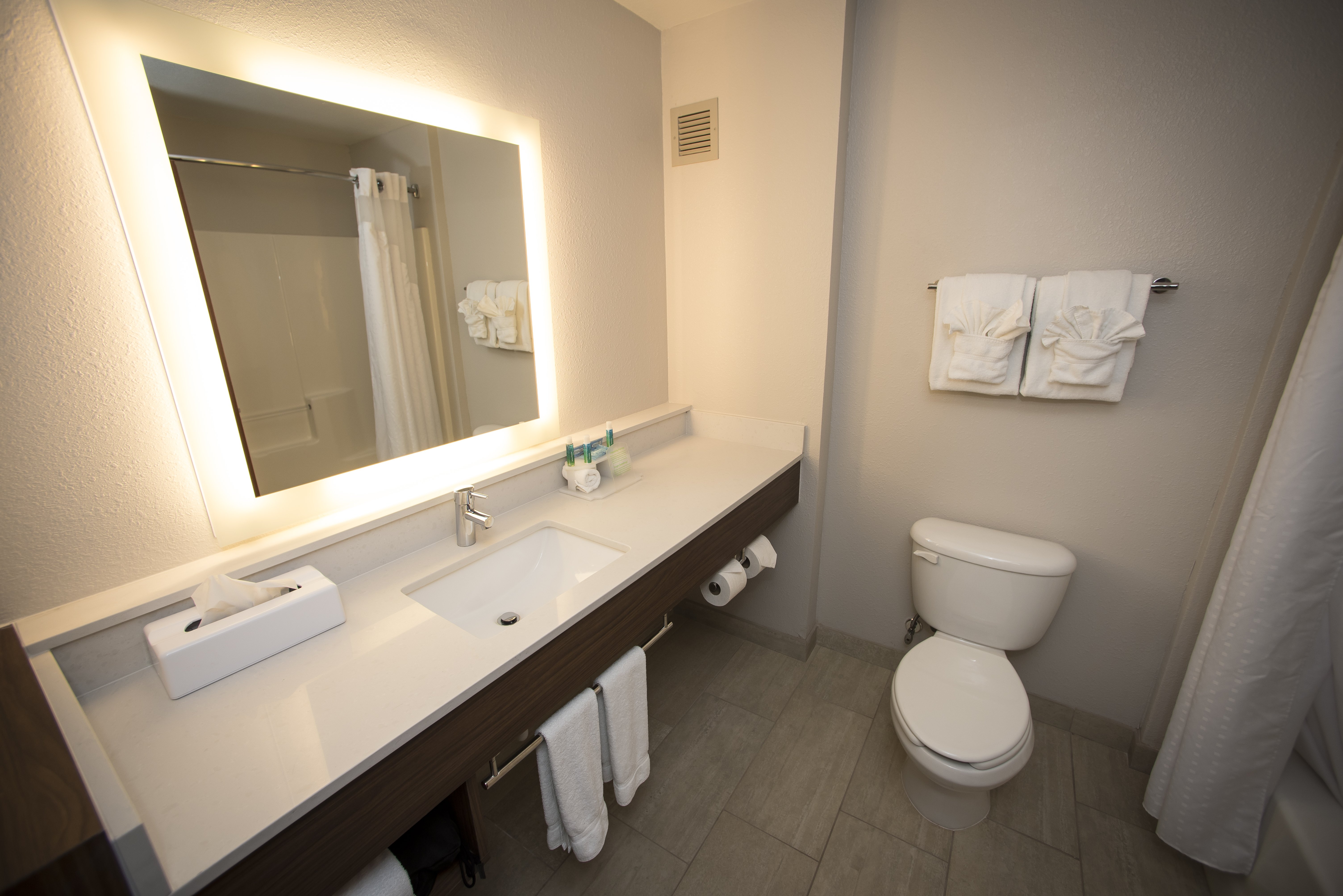 holiday inn express hotel and suites lexington downtown by ihg