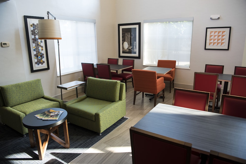 holiday inn express hotel and suites lexington downtown by ihg