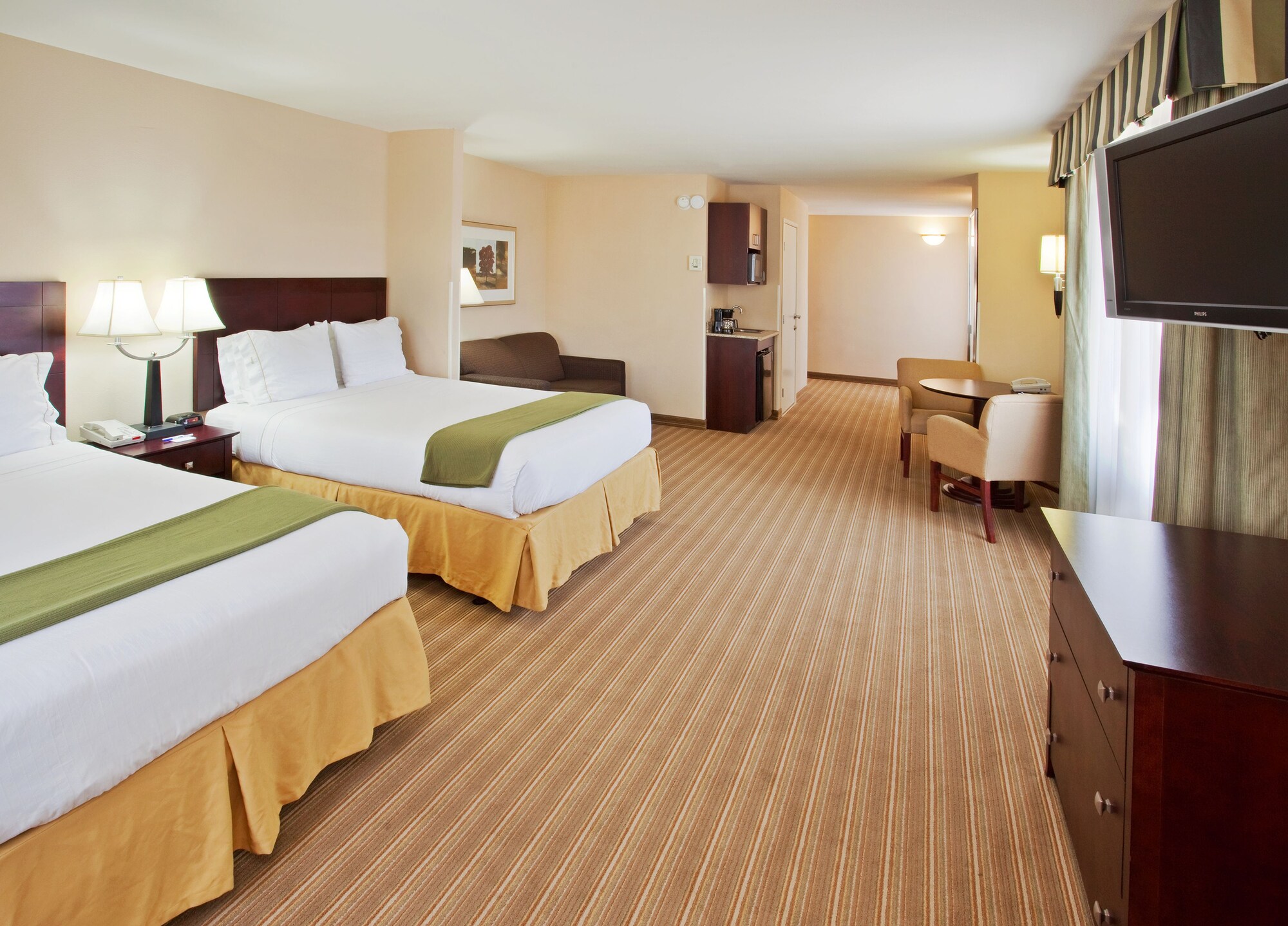 holiday inn express hotel and suites river park by ihg