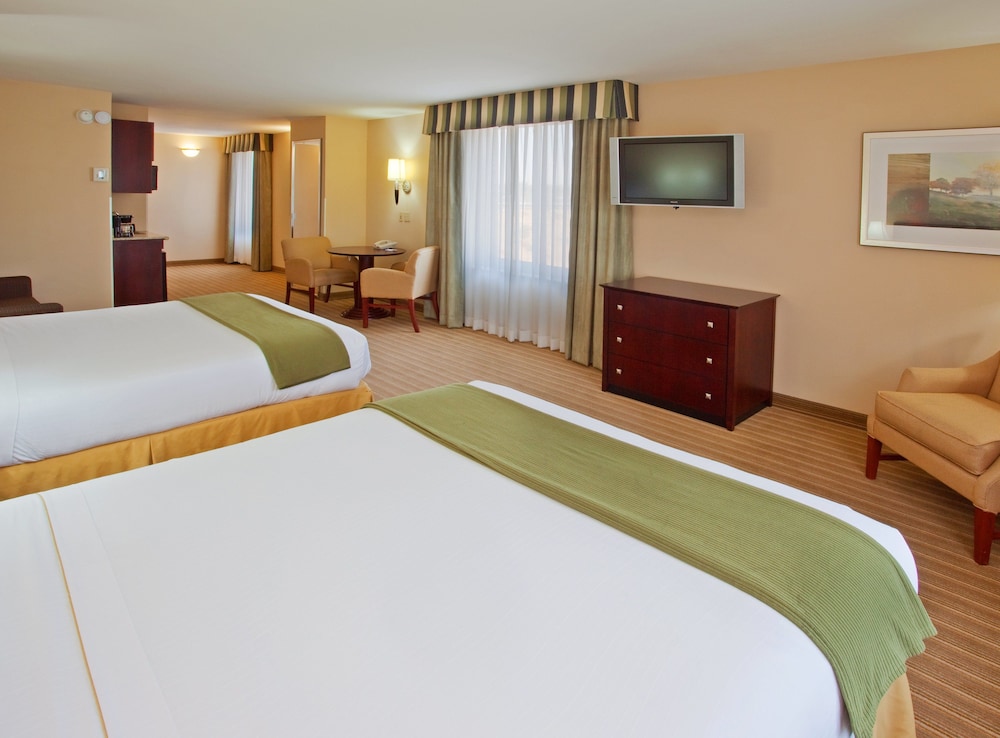 holiday inn express hotel and suites river park by ihg