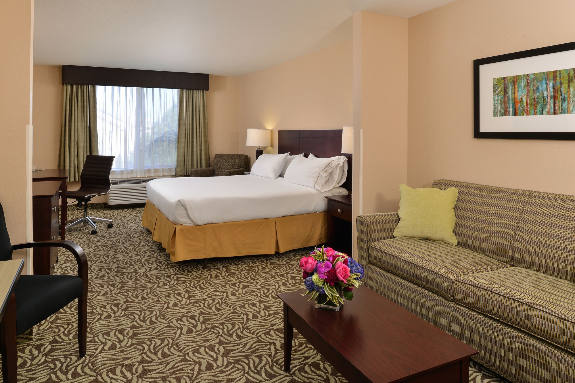 holiday inn express hotel and suites river park by ihg