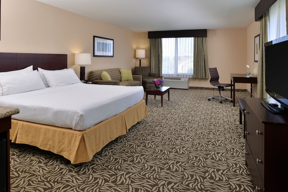 holiday inn express hotel and suites river park by ihg
