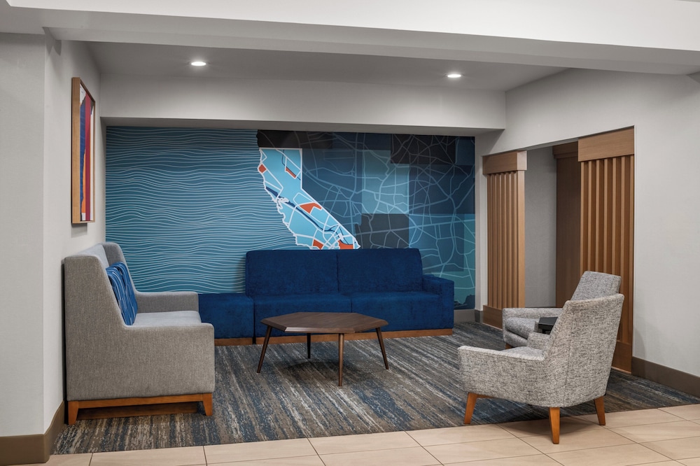 holiday inn express hotel and suites river park by ihg