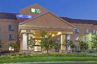holiday inn express and suites clovis fresno area by ihg