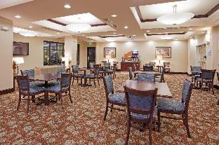 holiday inn express and suites clovis fresno area by ihg