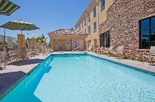 holiday inn express and suites clovis fresno area by ihg
