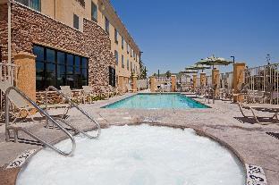 holiday inn express and suites clovis fresno area by ihg