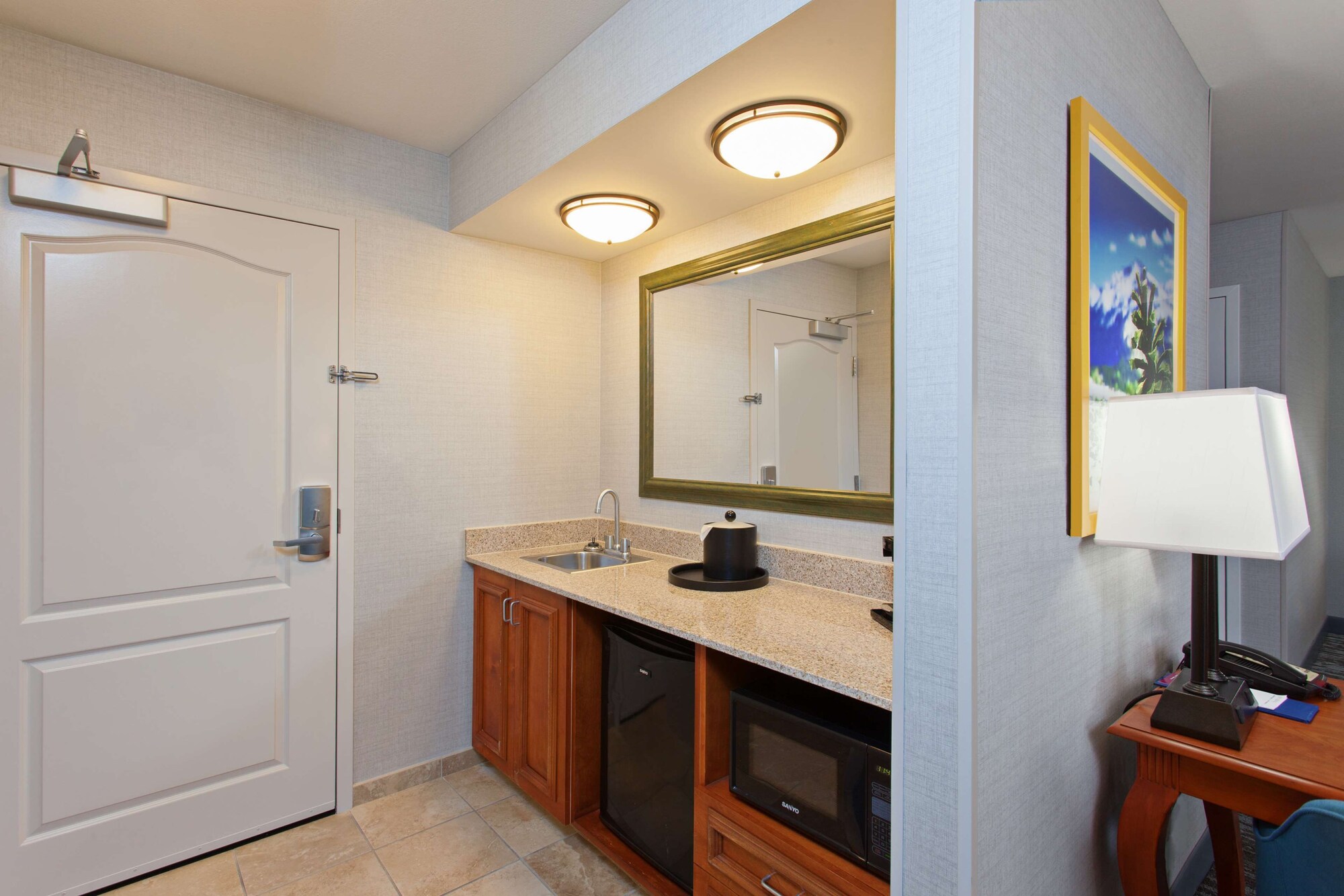 hampton inn and suites clovis airport north
