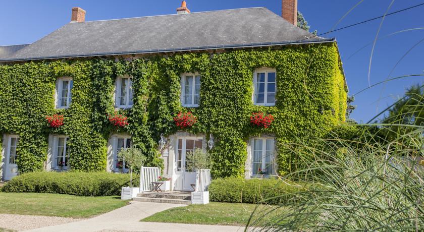 Le Fleuray Hotel & Restaurant,,3 star