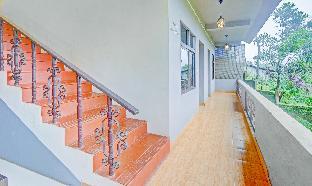 itsy hotels igloo residency raja seat