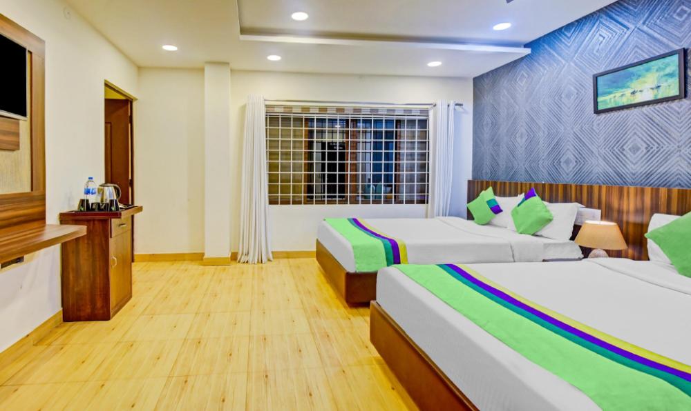 itsy hotels igloo residency raja seat