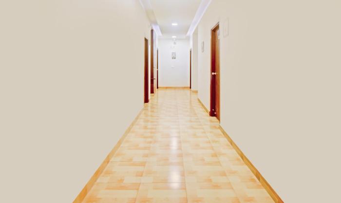 itsy hotels igloo residency raja seat