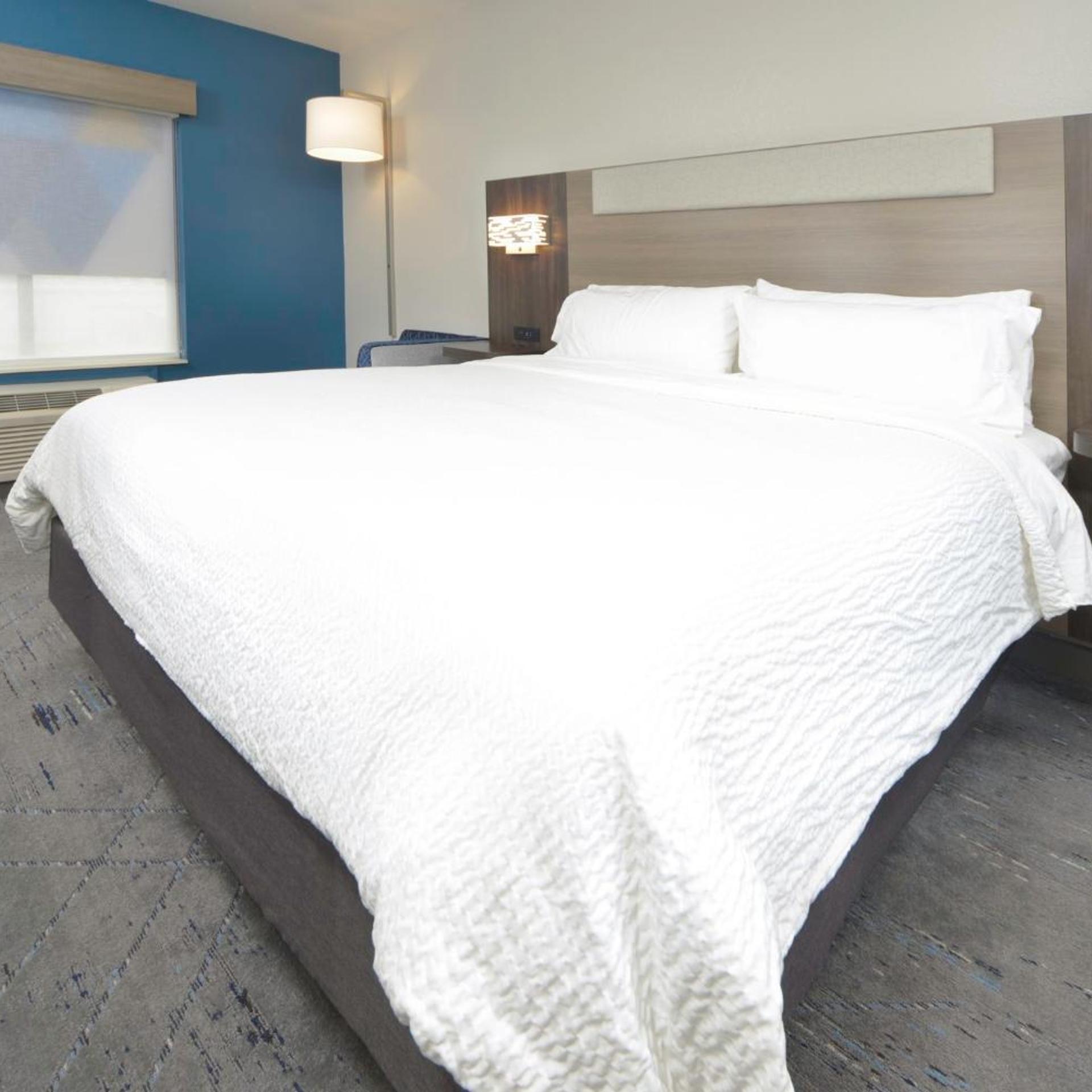 holiday inn express and suites conway by ihg
