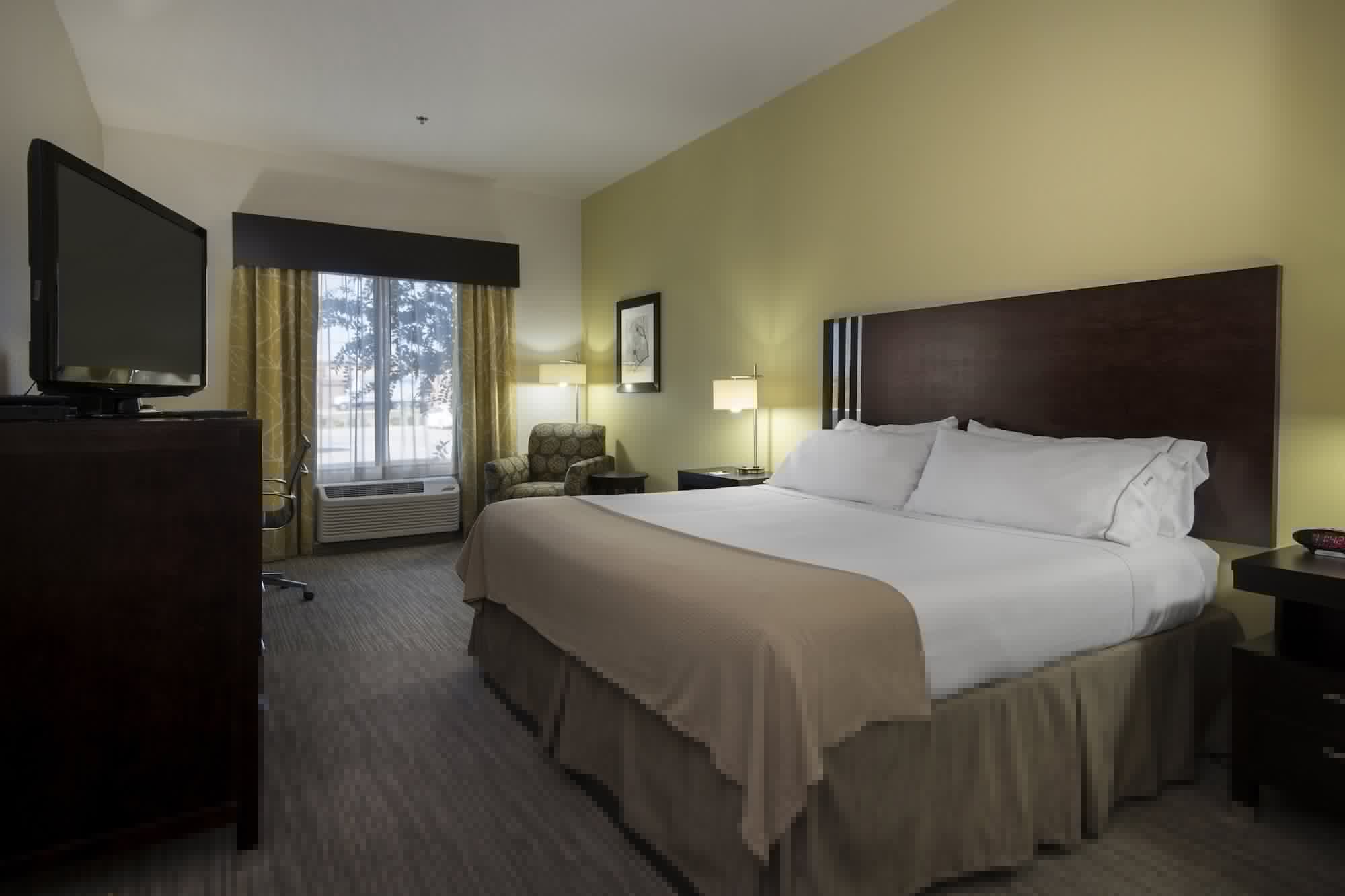 holiday inn express and suites conway by ihg