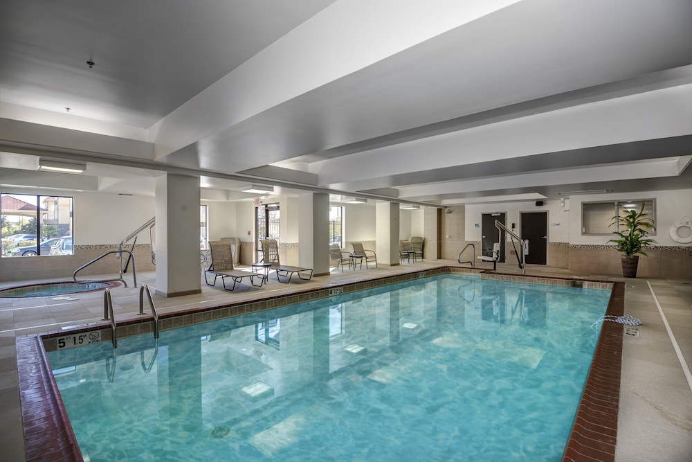 holiday inn express and suites conway by ihg