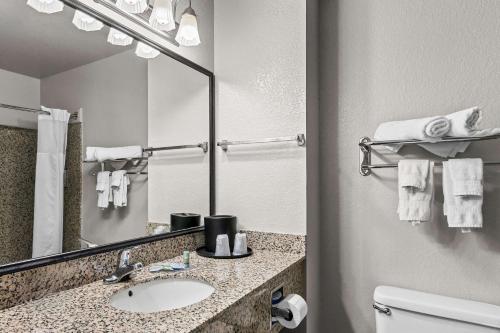 best western sherwood inn and suites