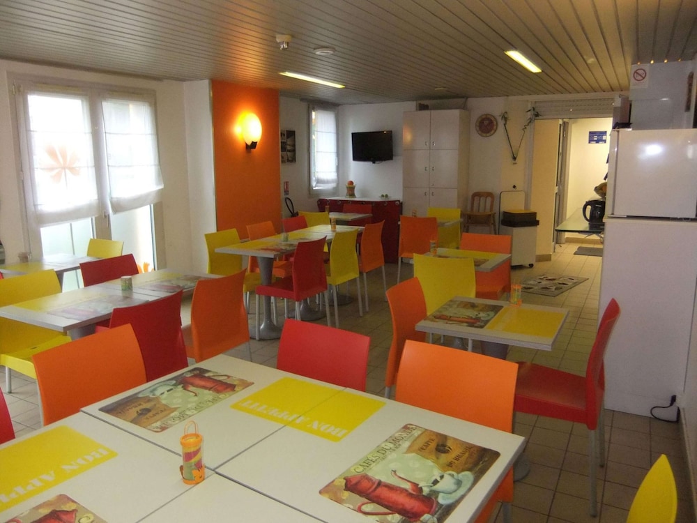 hotel premiere classe niort est chauray