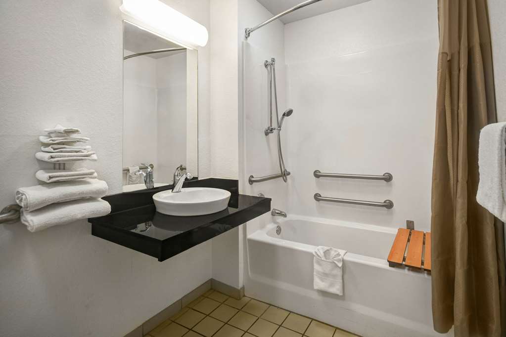 motel 6 memphis tn downtown
