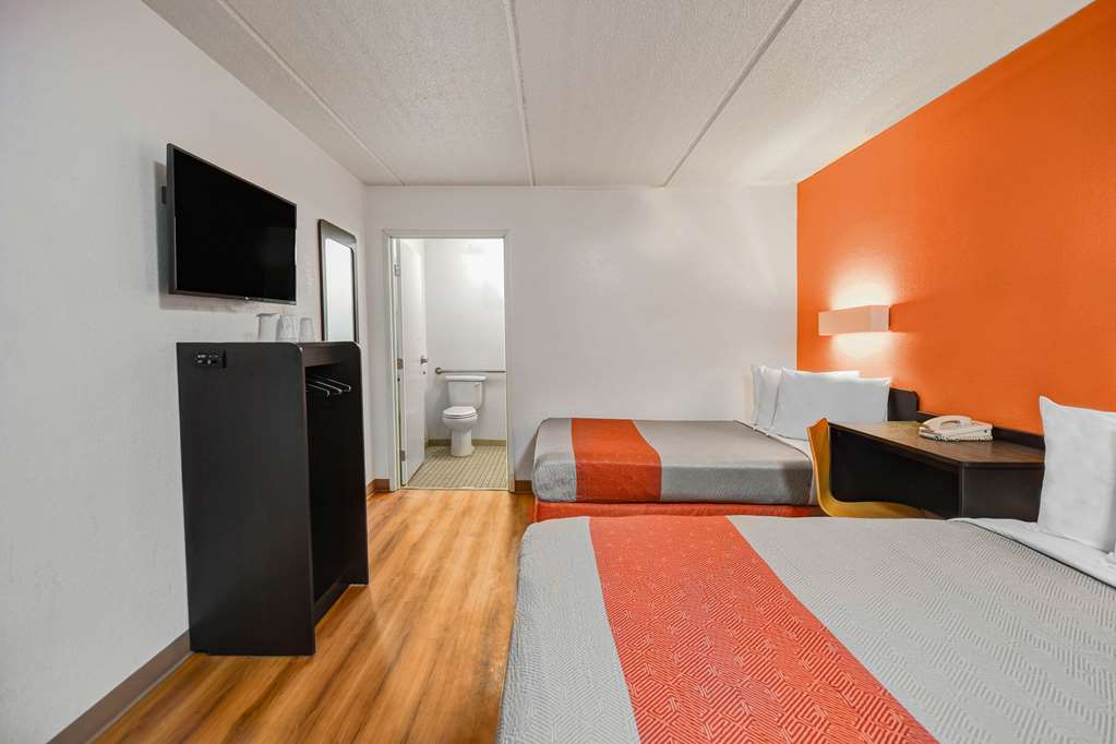 motel 6 memphis tn downtown